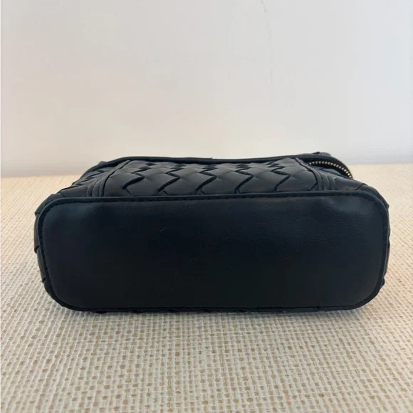 A New Day Check Top Handle Vanity Crossbody Bag - Picture 4 of 5